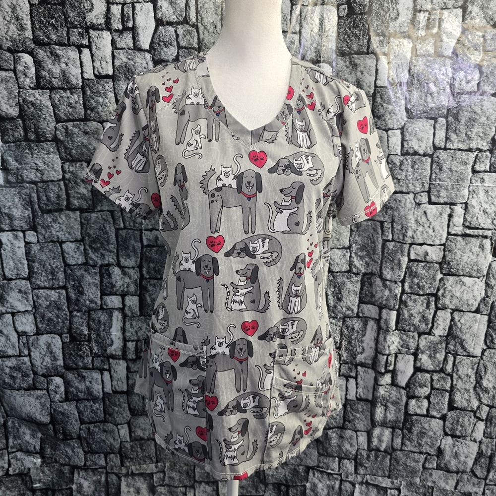 Skechers Gray Animal Print Scrub Top Size Small